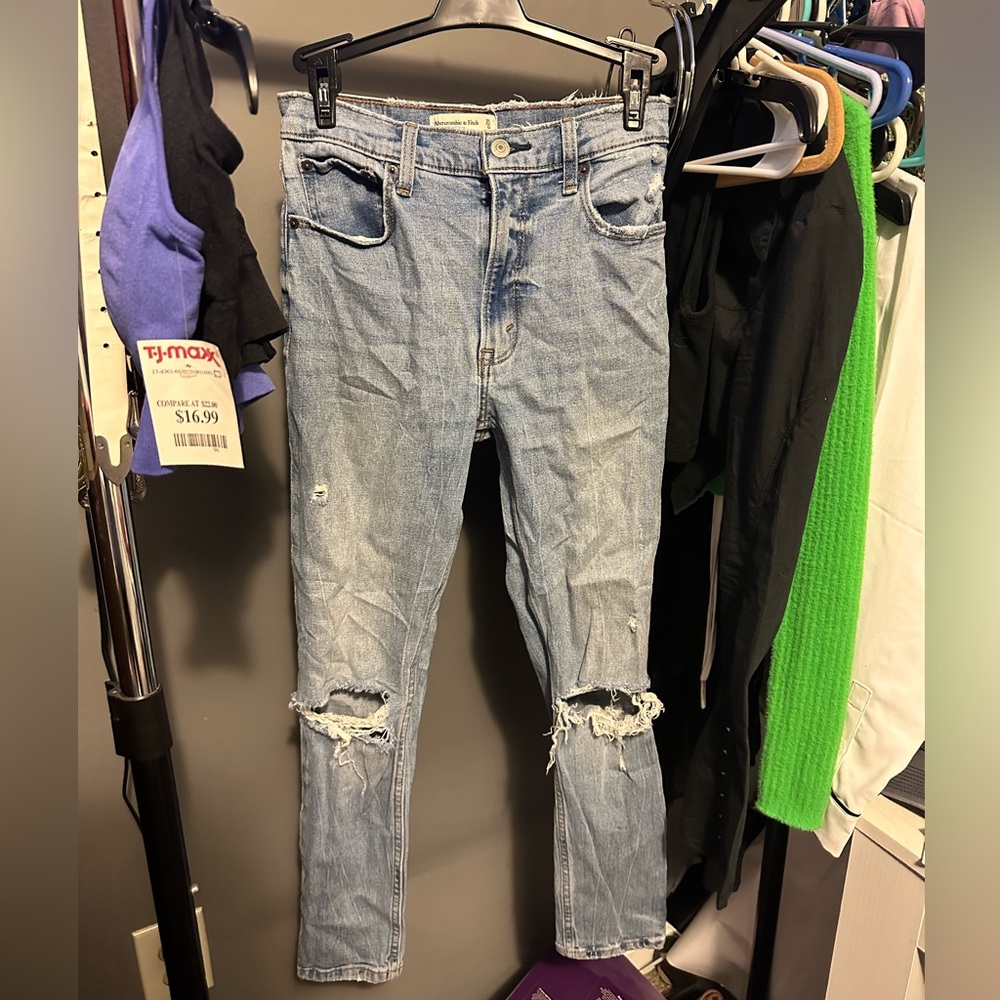Abercrombie & Fitch High Rise Blue Jeans with Ripped Knees